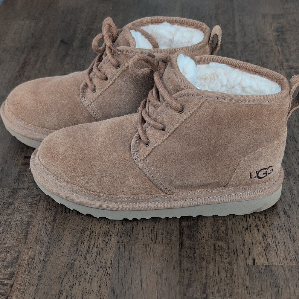 Ugg Neumell Chestnut Boot Kids